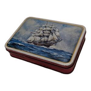 Vintage Sailing Ship Bensons English Assorted Candies Tin‎ England